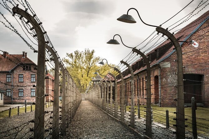 2 Days Tour to Auschwitz and Krakow from Warsaw - Key takeaways before you go