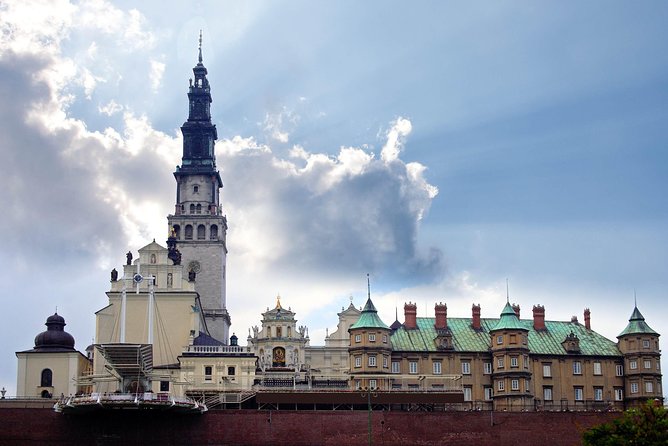 6 Day Private Tour in Poland with Hotels - Day 1 in Warsaw: Łazienki Gardens, Chopin, and the Royal Castle
