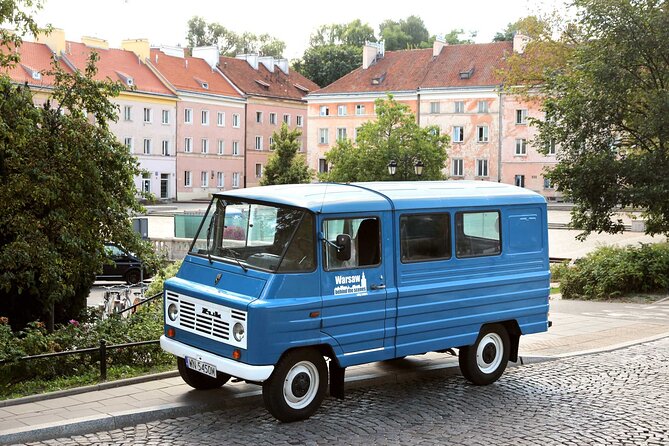 Best of Warsaw - private tour by retro minibus with hotel pickup - Royal Castle in Warsaw: A Brief Stop with a Heavy Backstory