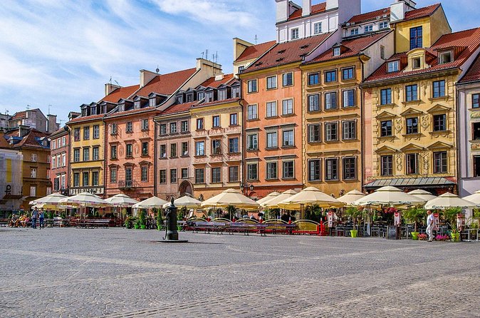 Discover Warsaw’s most Photogenic Spots with a Local - Finishing stroll: the Palace on the Isle area in an 18th-century royal setting