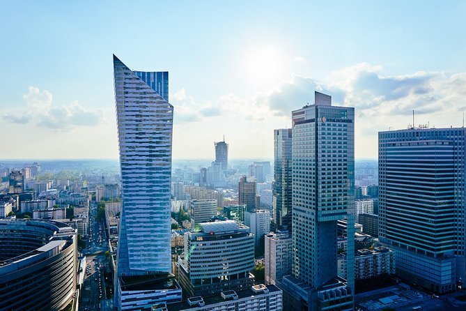 Discover Warsaw’s most Photogenic Spots with a Local - Price and value: what $95.78 buys you in Warsaw