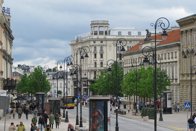 Faces of Warsaw's 3-hour orientation city tour with hotel pick-up - Value, guide quality, and who should book