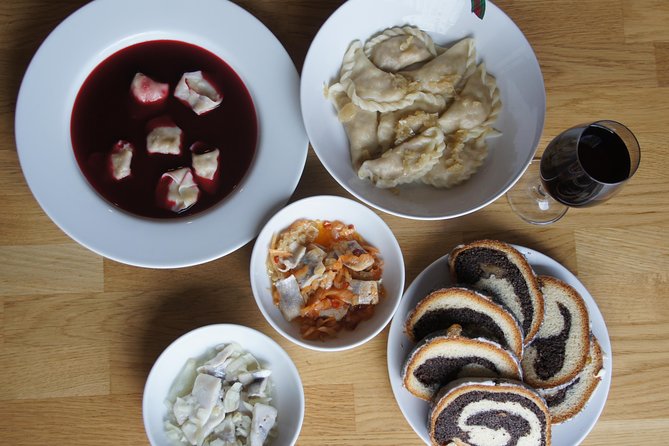 Flavours of Polish Christmas: 4 course dinner + cooking class - A Christmas Kitchen Session in Warsaw Where You Cook the Plan