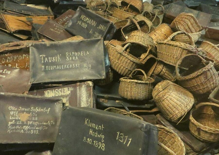 From Warsaw: Auschwitz Day Tour by Private Car with Lunch - Lunch in Oswiecim: a local restaurant break that actually helps