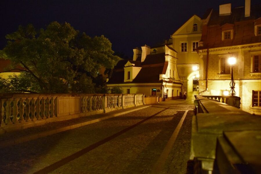 From Warsaw: Lublin and Majdanek State Museum Day Tour - The One-Hour Break: Lunch Without Losing the Day
