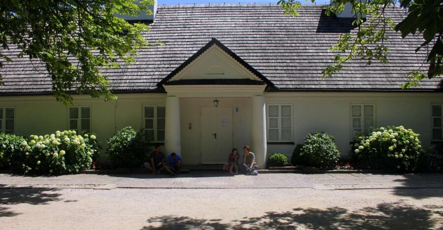 From Warsaw: Tour to Chopin's Birthplace - Żelazowa Wola - Why Chopin’s birthplace in Żelazowa Wola feels personal