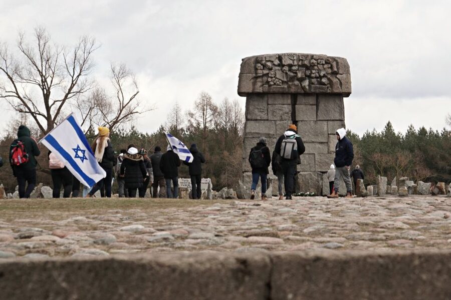 From Warsaw: Treblinka Camp 6-Hour Private Tour - On Arrival: How a Private Guide Changes the Visit