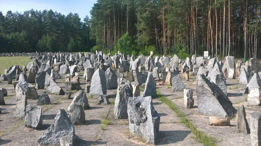 From Warsaw: Treblinka Extermination Camp Private Tour - The prisoner uprising: meaning beyond the numbers