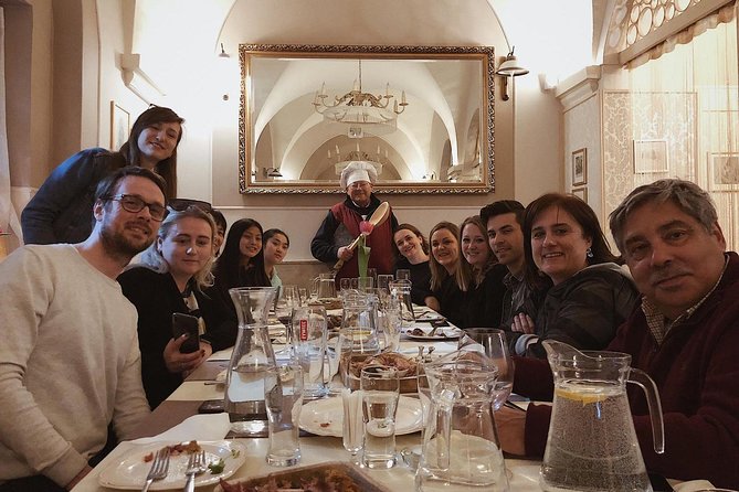 Half-Day Polish Food Walking Tour with Guide and Dinner - Walking, pacing, and why shoes matter for this 3–4 hour plan