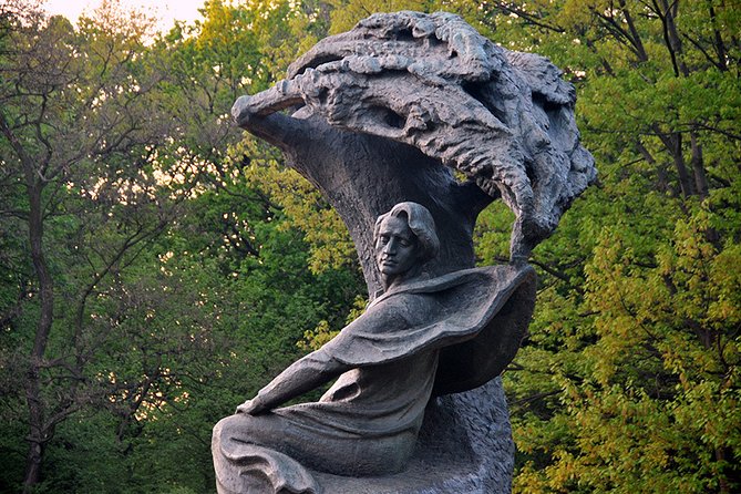 Lazienki Park + Museum of King Jan III's Palace at Wilanow:Small group /Pick-up/ - Łazienki Park: Palace on the Isle, Chopin, and an 80-hectare stroll