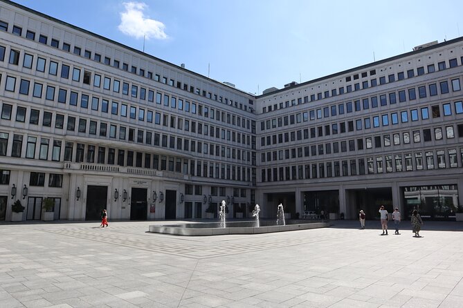 Life Behind the Iron Curtain Warsaw Walking Tour - Palace of Culture and Science finish: symbol, controversy, and a choice
