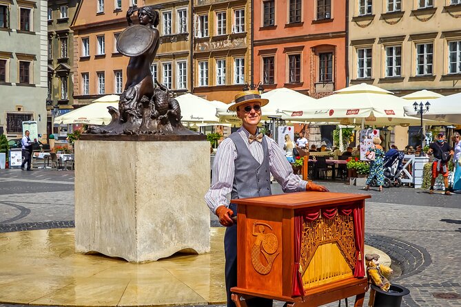 Old Town Warsaw Walking Tour - What Makes the Tour Feel Fun Instead of Heavy