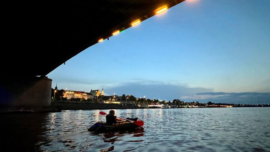 Packrafting kayaking guided tour Vistula river Warsaw Poland - What to wear and bring: the comfort checklist (and the dry-clothes tip)