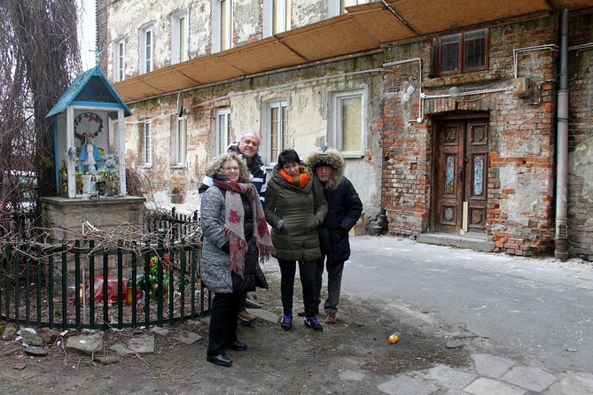 Private Historical Tour of Warsaw by a Retro Fiat with Pickup - Archcathedral of St. John and the Story Hidden in Graves and Rubble