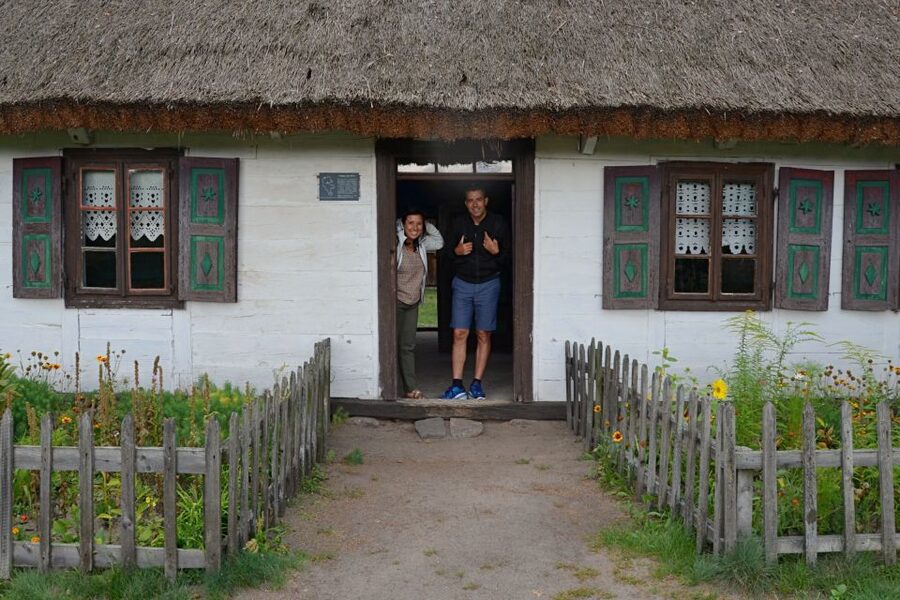 Private Tour From Warsaw: Łowicz Mazovian Countryside - Łowicz Ethnographic Park in Maurzyce: 30+ buildings you can actually understand