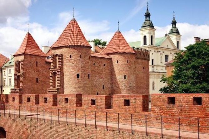 Private Tour: Warsaw best of 3-Hour Sightseeing Tour - Vistula Boulevards and PGE National Stadium: viewpoints and modern Warsaw