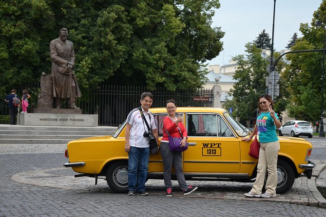 Private Tour: Warsaw City Sightseeing by Retro Fiat - Praga’s option: bohemian bars today, hard history yesterday