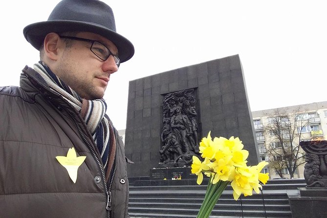 Private Tour: Warsaw Ghetto with a local Historian - Praga Północ drive: seeing The Pianist connection in real streets