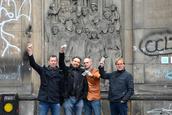 Private Tour: Warsaw's Communist History by Retro Fiat - Stop 1: Palace of Culture and Science and the socialist-realist “statement”