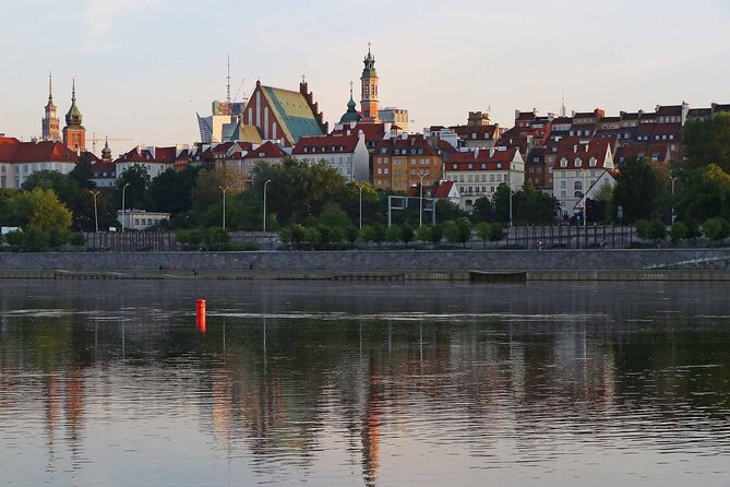 Rental of Motorboat for 5 on Vistula in Warsaw no Licenses Needed - Key Things You’ll Notice Right Away
