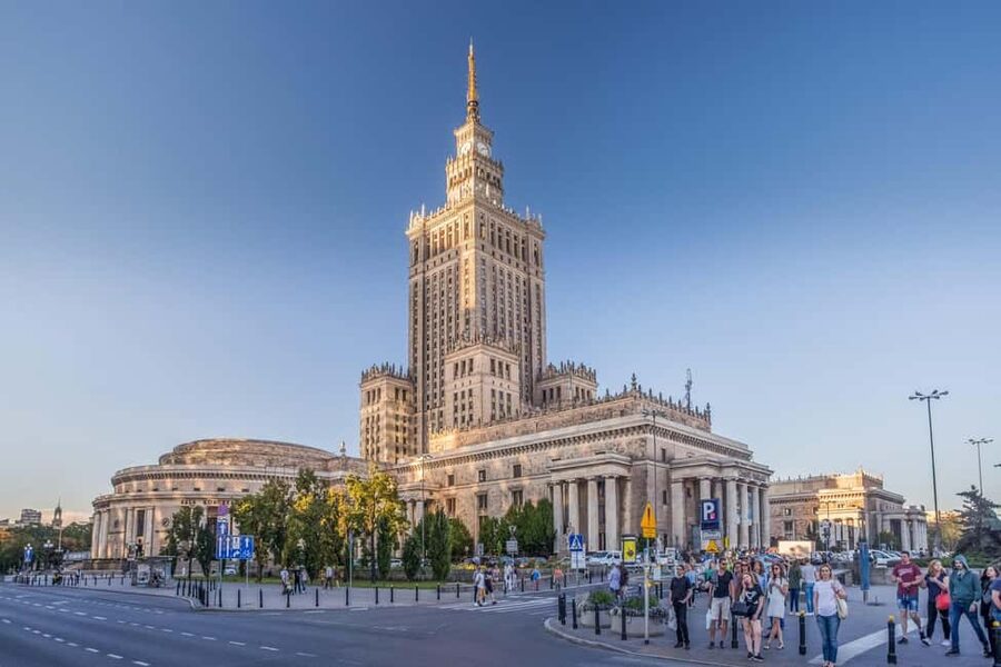 ROYAL & COMMUNIST WARSAW walking tour in English - Should you book the Royal and Communist Warsaw tour?
