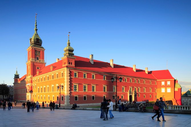 Skip-the-Line Warsaw Royal Castle Private Guided Tour - The Castle and Old Town Art Hits: Mermaid, Columns, and Chopin Stops