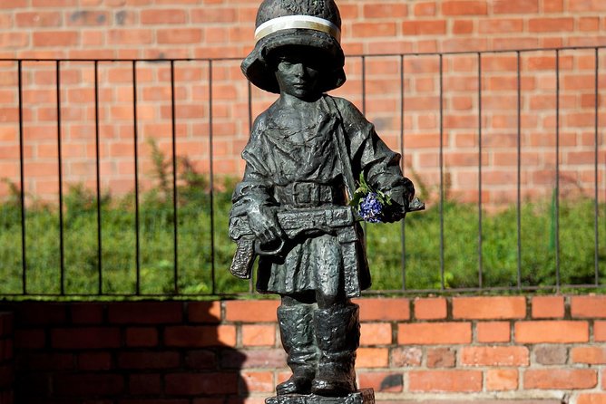 Small-Group Historical Guided Tour of Warsaw with pick up/drop off. Public Tour. - The Ghetto memorials and POLIN: close, clear, and emotionally intense