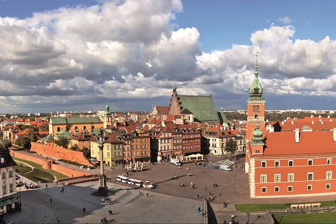 Walk through the Warsaw Old and New Town: like Phoenix from the ashes - Meeting at Nicolaus Copernicus Monument: start strong, stay oriented