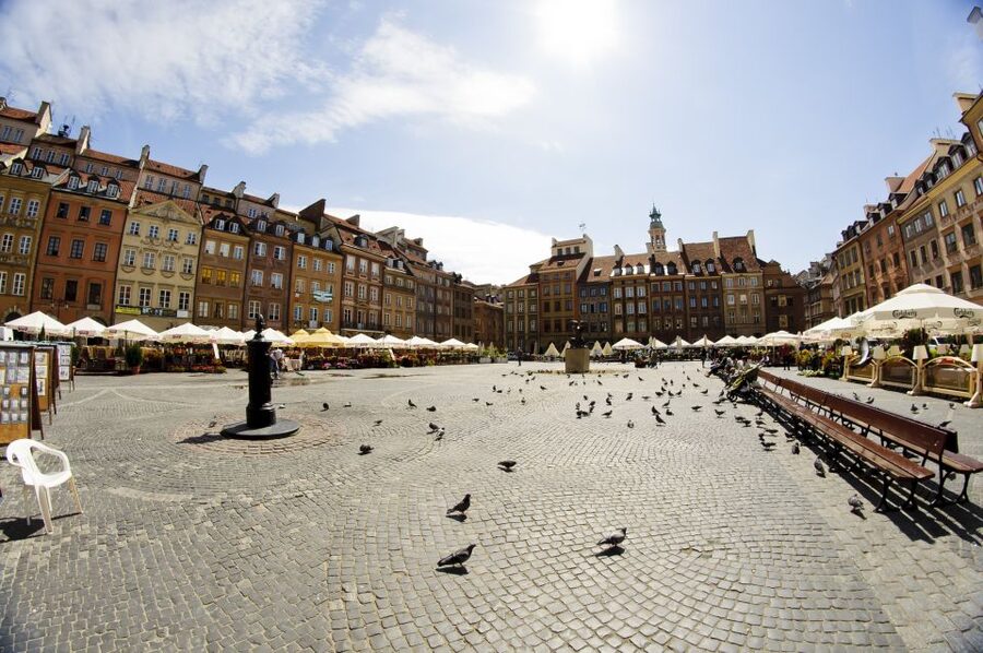 Warsaw: 2-Hour Guided Old Town Walking Tour - Meeting Under Sigismund’s Column: the easiest start you’ll get