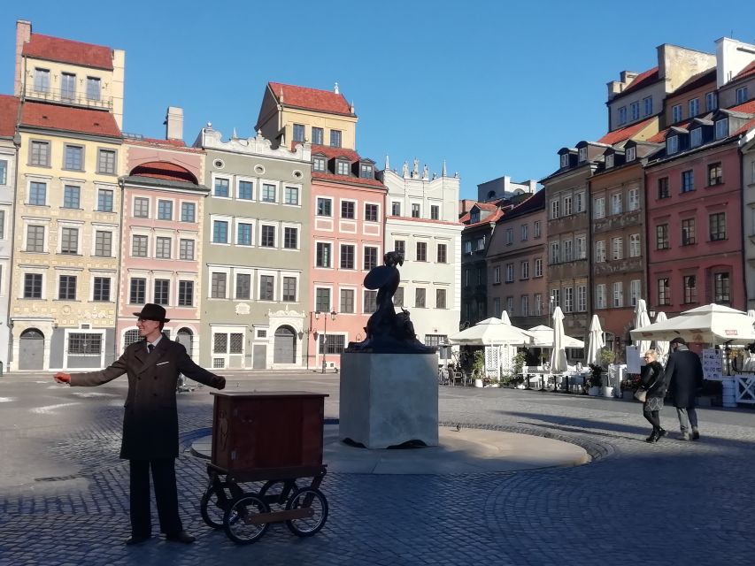 Warsaw: 2-Hour Old Town Walking Tour - Walking the Royal Route: from UNESCO corners to postwar survival