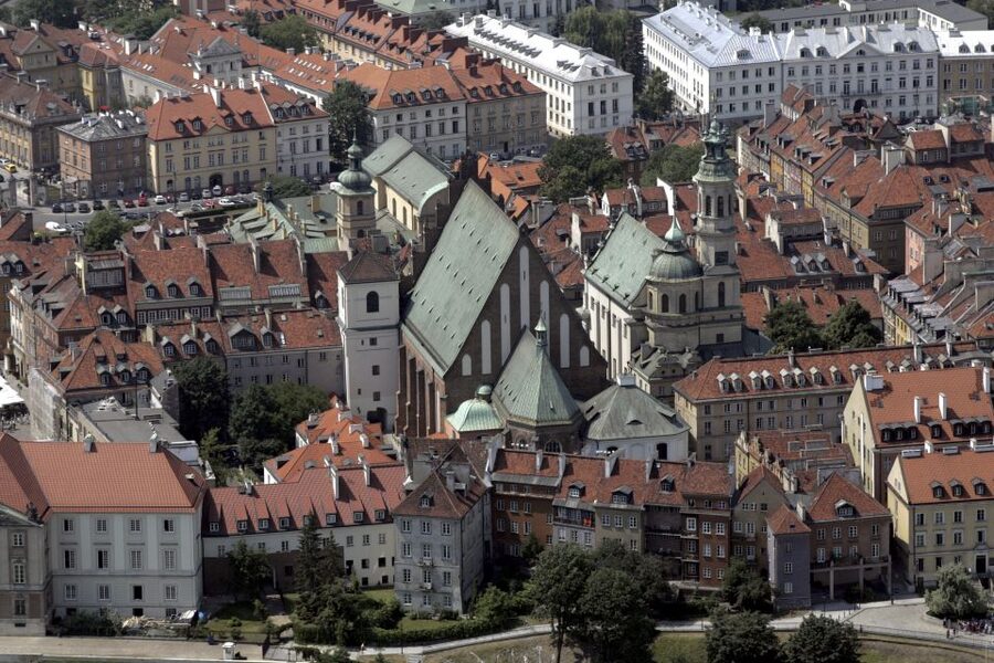 Warsaw: 2-Hour Old Town Walking Tour - Price and value for a 2-hour Old Town walk