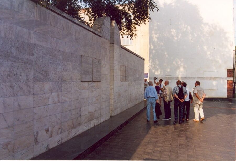 Warsaw: 2-Hour Tour of Daily Life in the Ghetto Warsaw - Plan Your Add-On Time at the Museum of the History of Polish Jews