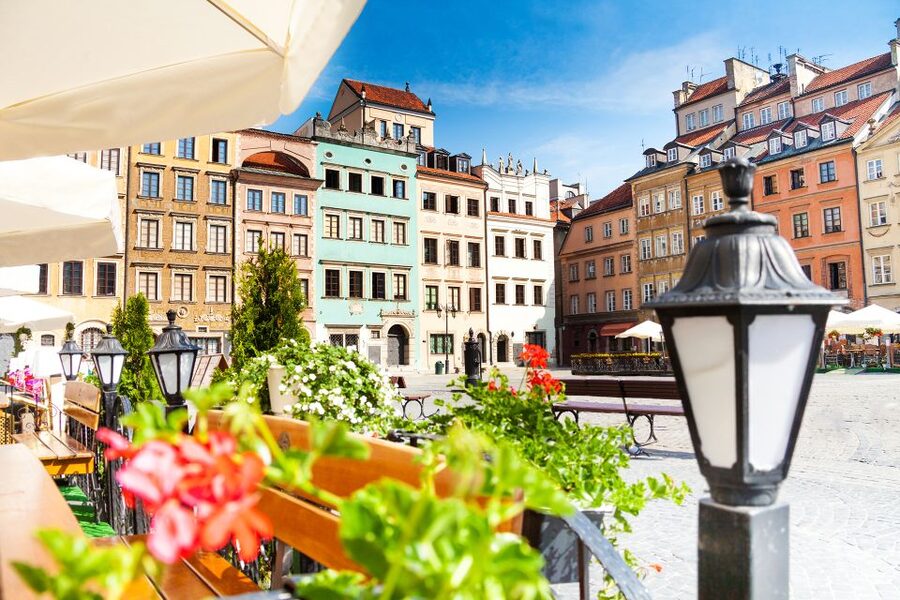 Warsaw: 3-Hour Panoramic City Bus Tour with Pickup - Royal Garden Lazienki: a calm warm-up with surviving monuments