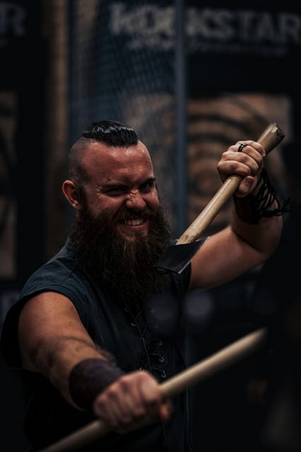 Warsaw: Axe Throwing Experience - Your 1-Hour Session: How the Time Actually Gets Used