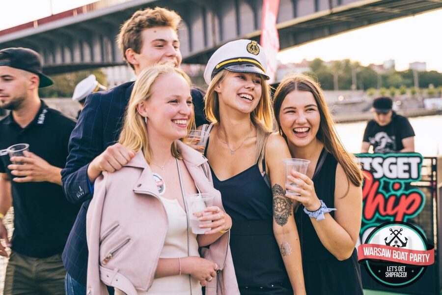 Warsaw: Boat Party with Unlimited Drinks &VIP Club Entrance - Practical tips for a smoother night on the water and in the club