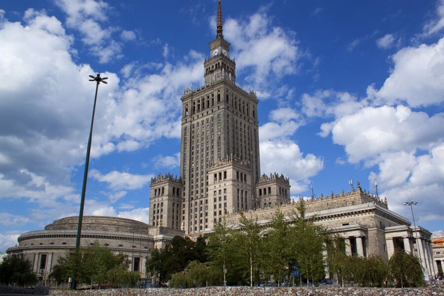 Warsaw: City Highlights Tour with hotel Pick up /Drop Off - War memorial stops: Tomb of the Unknown Soldier, Warsaw Uprising, and Katyn