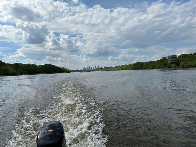 Warsaw: cruise on the Vistula - What You Feel on This Cruise (Not Just What You See)