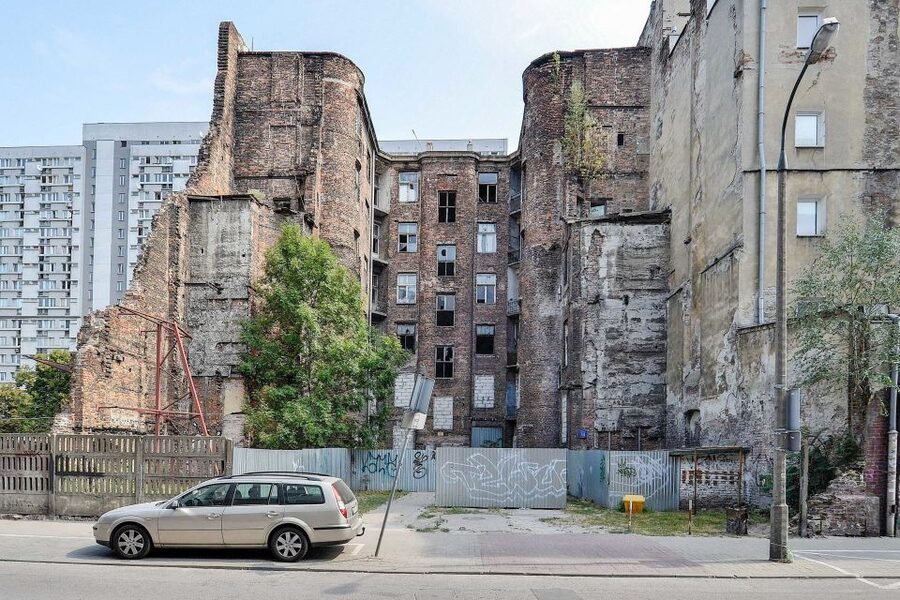 Warsaw: Ghetto, Jewish Cemetery & POLIN Museum Private Tour - Guides, language, and how to get better explanations