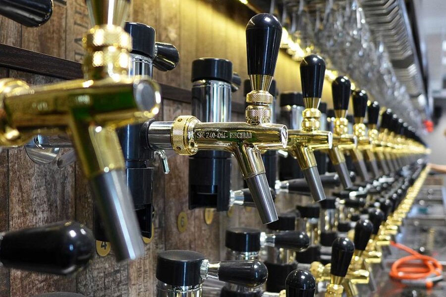 Warsaw: Guided Craft Beer Tour - The guide-first format that makes it more than a beer sampler