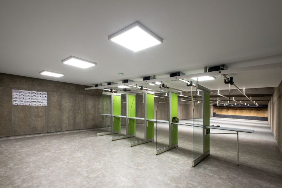 Warsaw: Indoor Shooting Range Experience - Rating and what it tells you about the experience quality