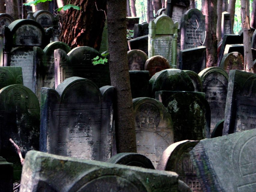 Warsaw: Jewish Heritage 4-Hour Private Tour - The Jewish Cemetery on Okopowa Street and Janusz Korczak