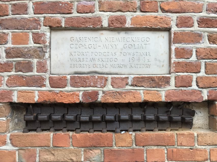 Warsaw: Old Town Guided Walking Tour - Warsaw Uprising of 1944 monument: the emotional center of the walk