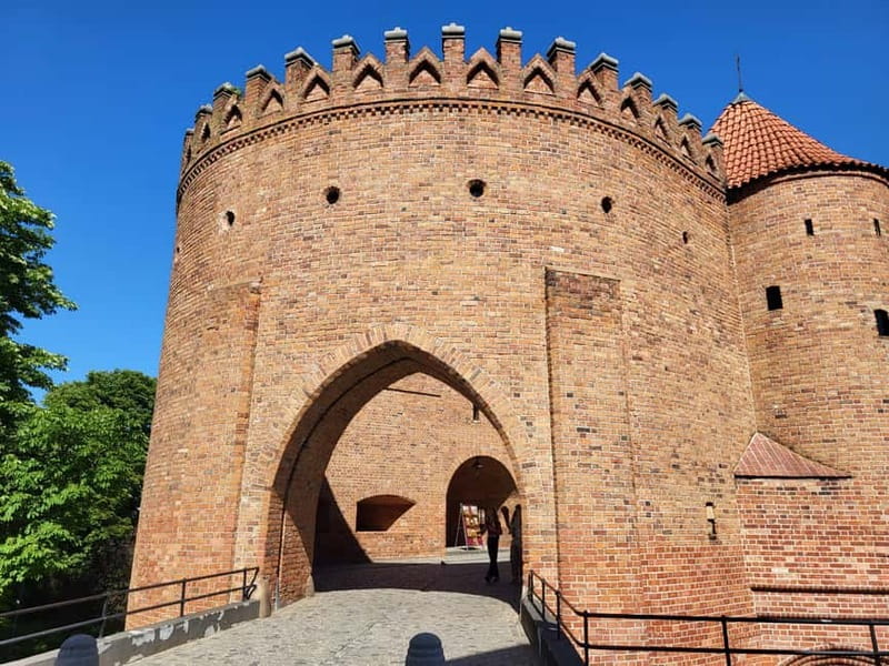 Warsaw Old Town UNESCO HERITAGE walking tour in English - Who This Tour Fits Best (and Who Might Want a Longer Plan)