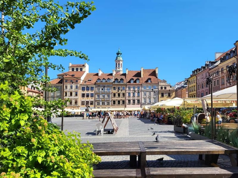 Warsaw Old Town UNESCO HERITAGE walking tour in English - Pacing, Small Groups, and the Free Map You’ll Actually Use
