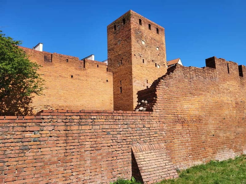 Warsaw Old Town UNESCO HERITAGE walking tour in English - Price and Value for a $5 Walking Tour