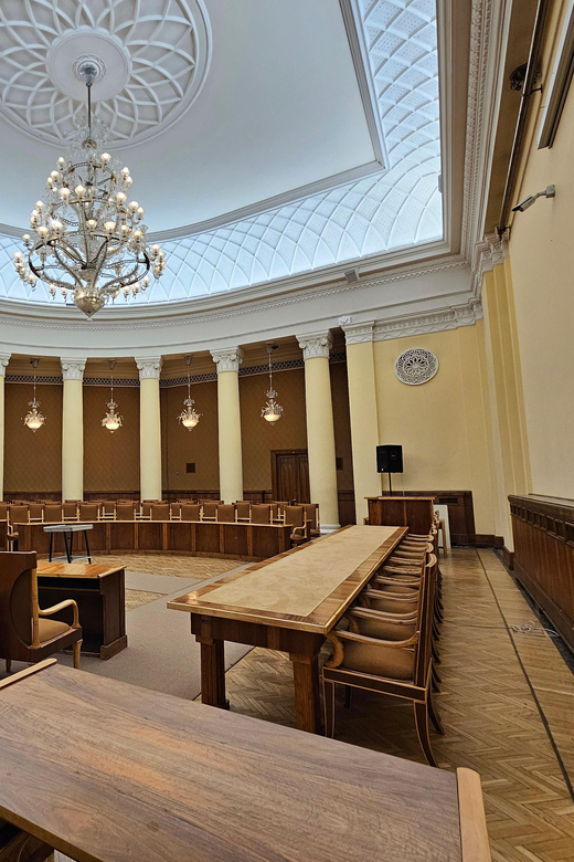 Warsaw: Palace of Culture and Science Guided Tour - The 90-Minute Flow: What Happens From Lobby to Views