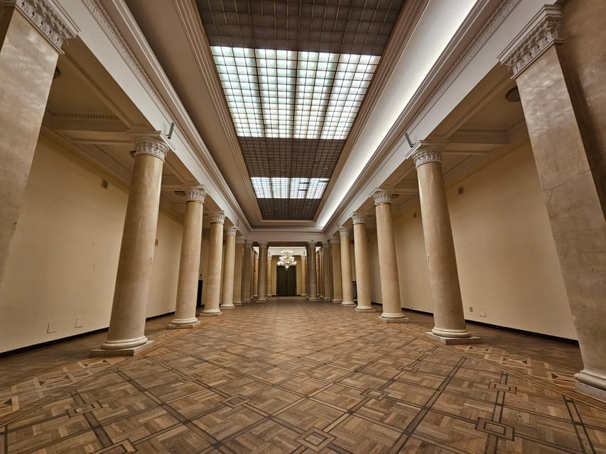 Warsaw: Palace of Culture and Science Guided Tour - The Real Star: 30th-Floor Observation Deck Views
