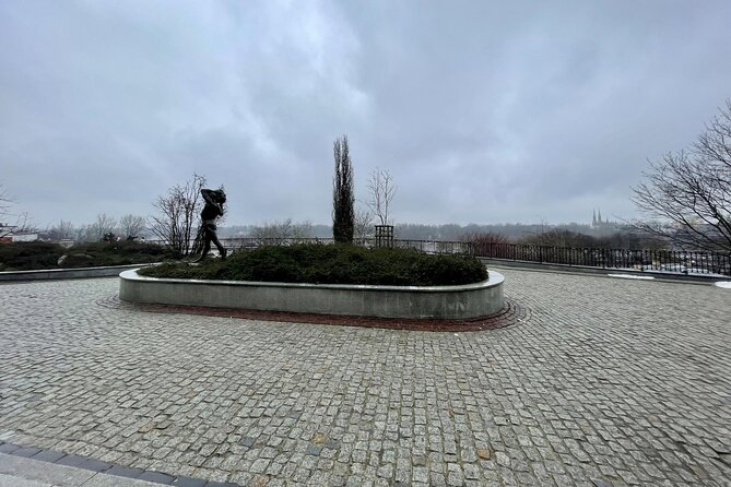 Warsaw's Old Town A Self-Guided Audio Tour - Rynek Starego Miasta: The Square You’ll Keep Reaching Back To