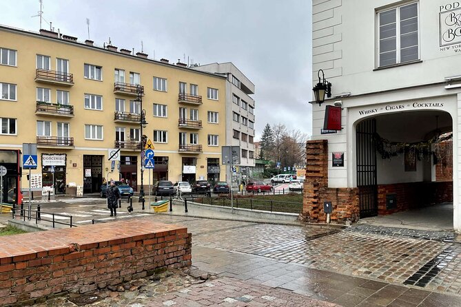 Warsaw's Old Town A Self-Guided Audio Tour - Jesuit Church, St John’s Archcathedral, and St Martin’s: Faith Under Pressure