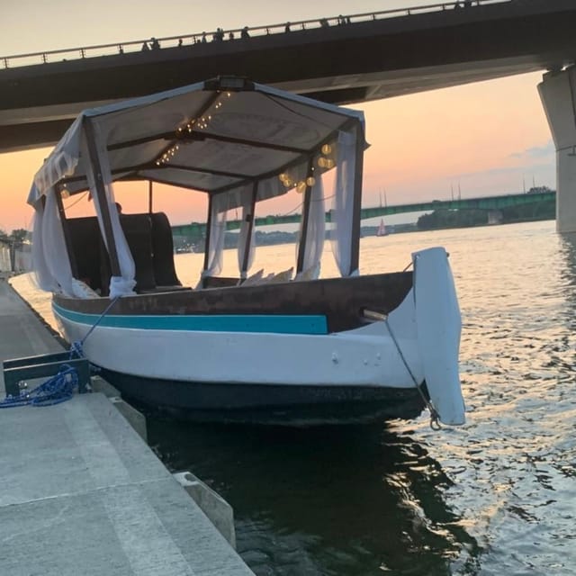 Warsaw: Scenic Cruise by Gondola on the Vistula River - The Boat: Cozier Than You Expect for a River Ride
